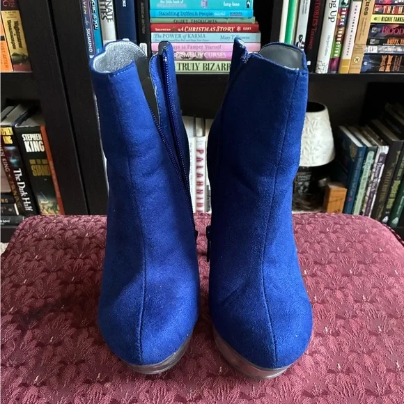 Blue faux suede silver accent heeled booties - Picture 4 of 5